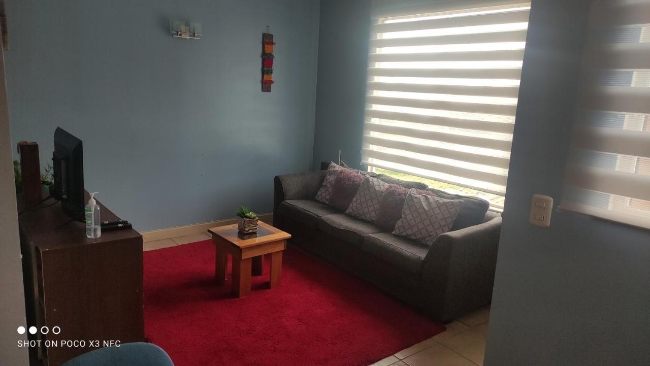 Ferienwohnung Casa Equipada Para 4 Personas Con Estacionamiento Coyhaique Exterior foto